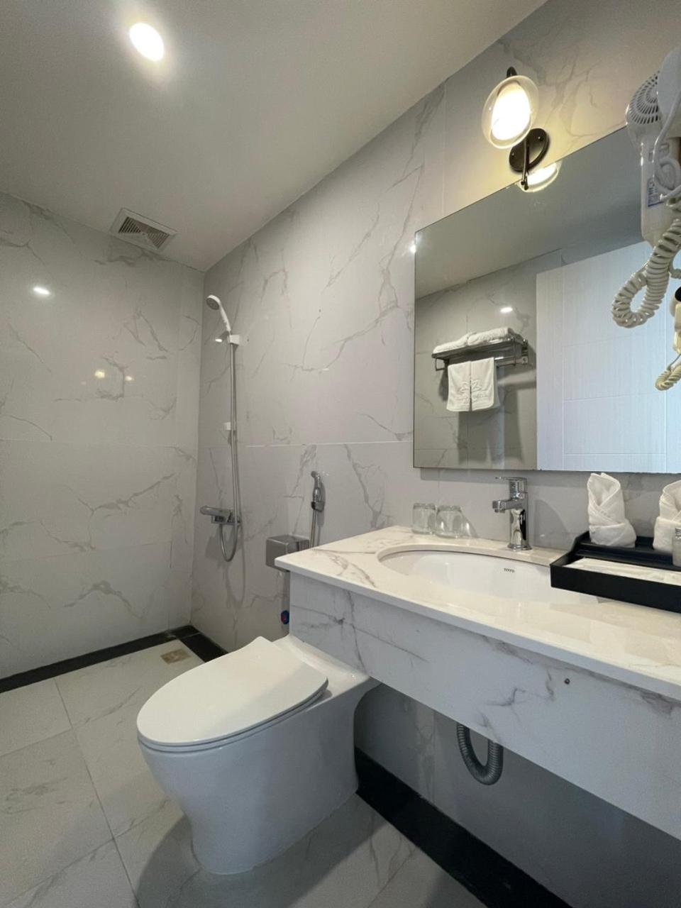 هاي فونج Lotus Hotel & Apartment المظهر الخارجي الصورة